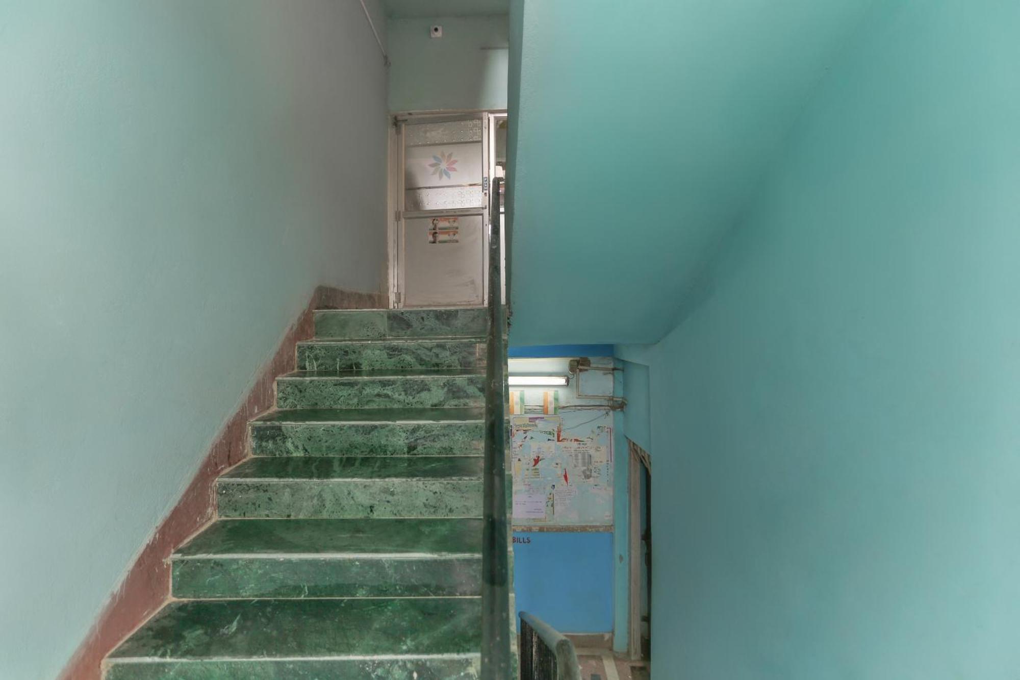Hotel O The Platinum Inn Chanak Exterior photo